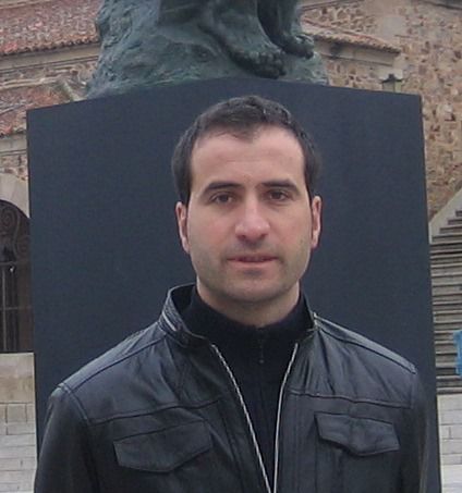 F. JAVIER GIL